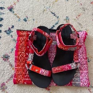 Arizona Love Beach Sandals